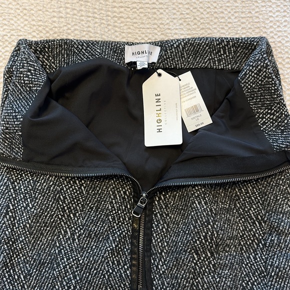 Brand New Black Zipper Skirt - Picture 3 of 4